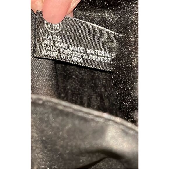 The Totes Isotoner Jackie Quilted Snow Boot Women’s 7M Black - Picture 13 of 14